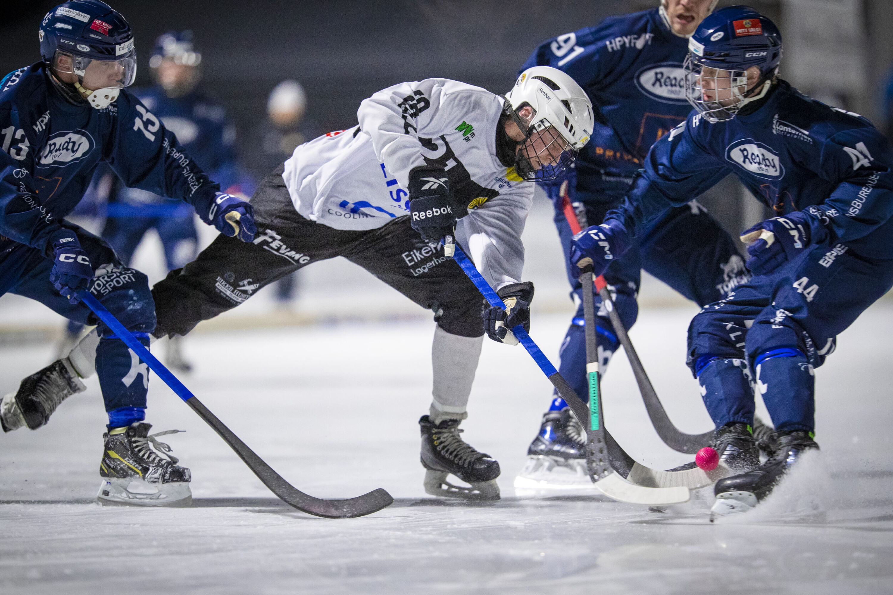 SNUBLET NÅR DET GJALDT SOM MEST: For Solberg var det vinn eller forsvinn, her i seriekamp mot Ready tidligere i vinter.