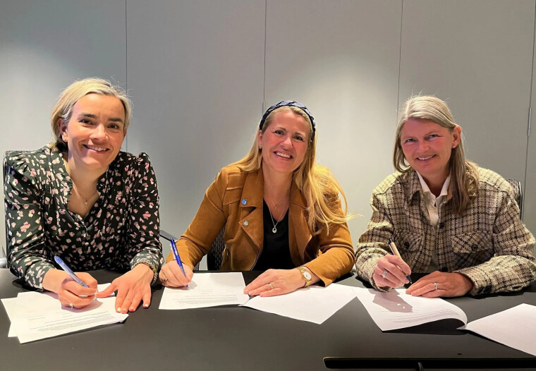 Fra venstre Lierordfører Gunn Cecilie Ringdal, drammensordfører Monica Myrvold Berg og Askerordfører Lene Conradi.