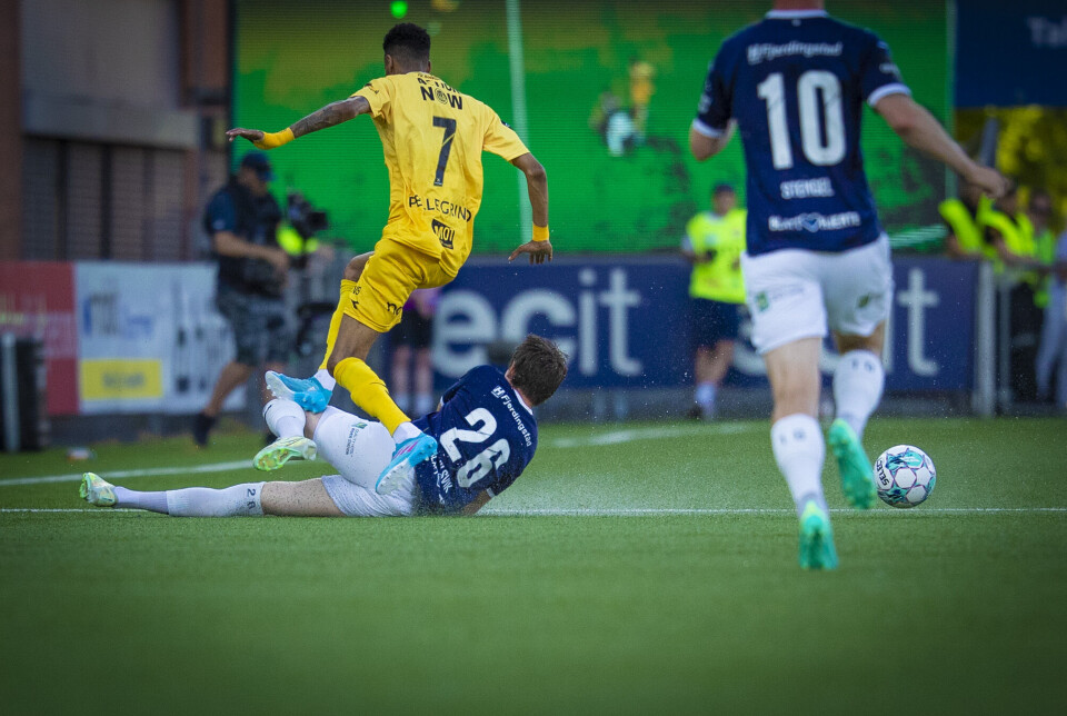 Ingen over, ingen ved siden - Godset knuste serielederen