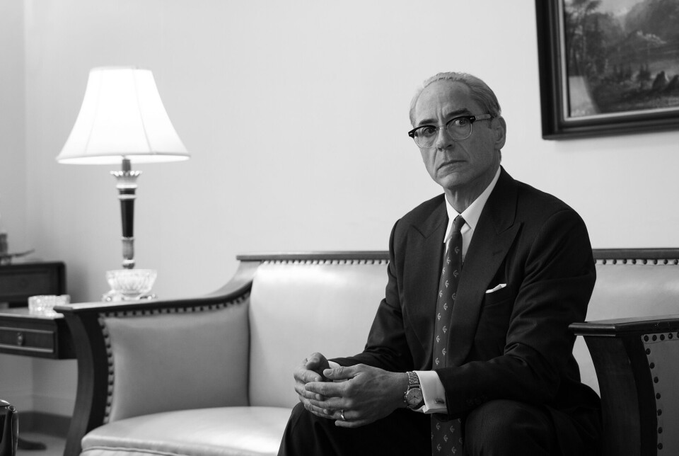 Robert Downey Jr. spiller den sleske politikeren Lewis Strauss