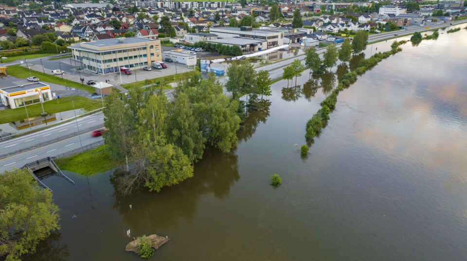 E134 centimetre fra ny oversvømmelse