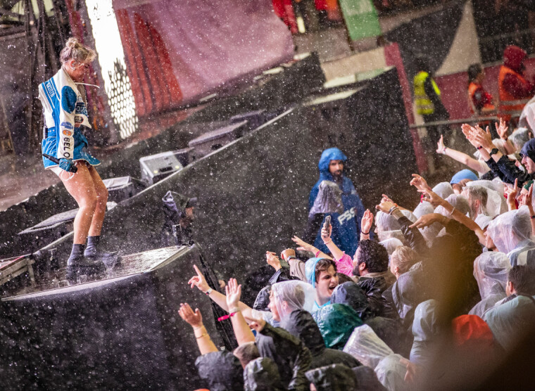 Klissvåt festival-pop
