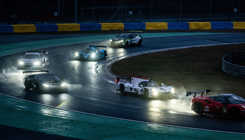 Fra det berømte 24 timers-løpet Le Mans Fra det berømte 24 timers-løpet Le Mans