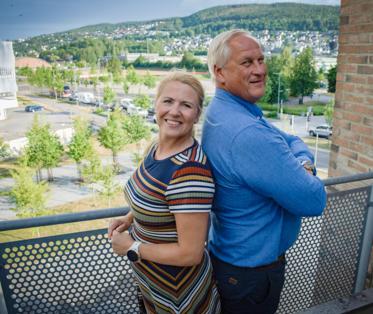 KJEMPET TIL SISTE SLUTT: Nå har også Arbeiderpartiet gitt opp forsøkene på alternativer og gratulerer konkurrenten som valgvinner. Her fra valgkampen og ordførerduell hos DRM24. Men kunne de to ha samarbeidet?