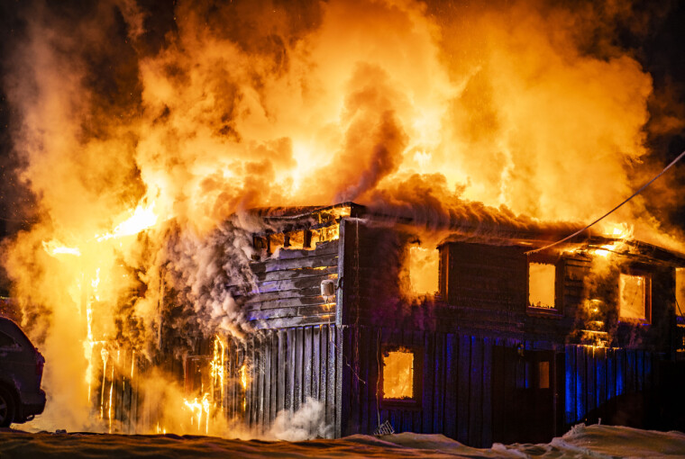 Mistet hjemmet i flammehav