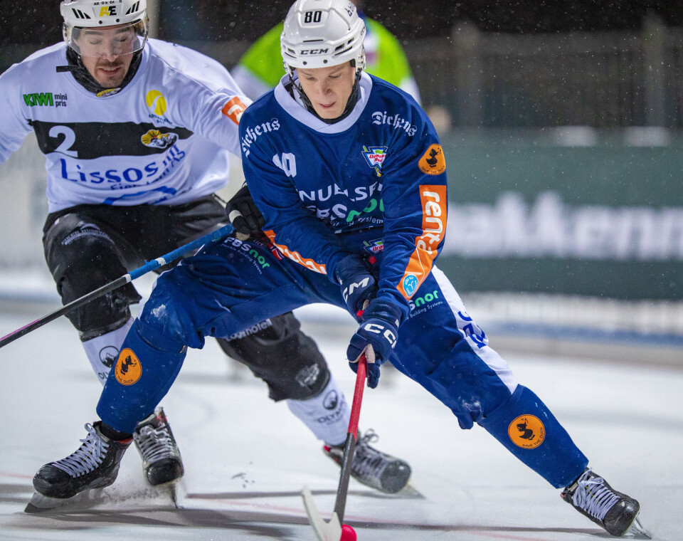 Delte poengene etter tett toppfight i lokalderbyet