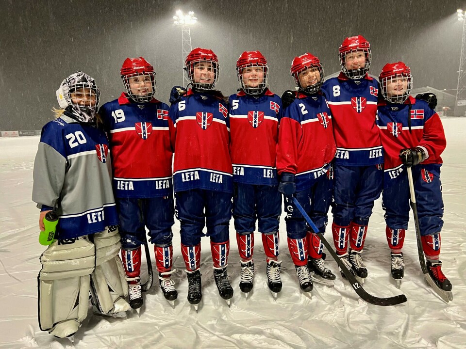 DEBUTERTE: Damelandslagets syv debutanter mot Sverige: F.v. Selin Sucu Klem (SSK), Martine Bakken (Ullevål), Hannah Martine Thim-Nordby (Drammen), Marie Dregler (Ready), Hermine Grove-Knutsen (Ready), Eline Martens (NTNUI, opprinnelig SSK) og Christine Bustgaard (NTNUI).