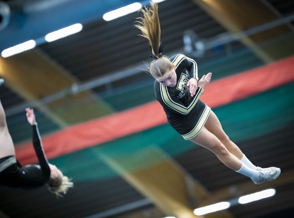 2.700 utøvere samlet til cheerleading i Drammenshallen