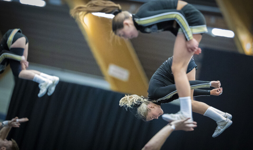 2.700 utøvere samlet til cheerleading i Drammenshallen