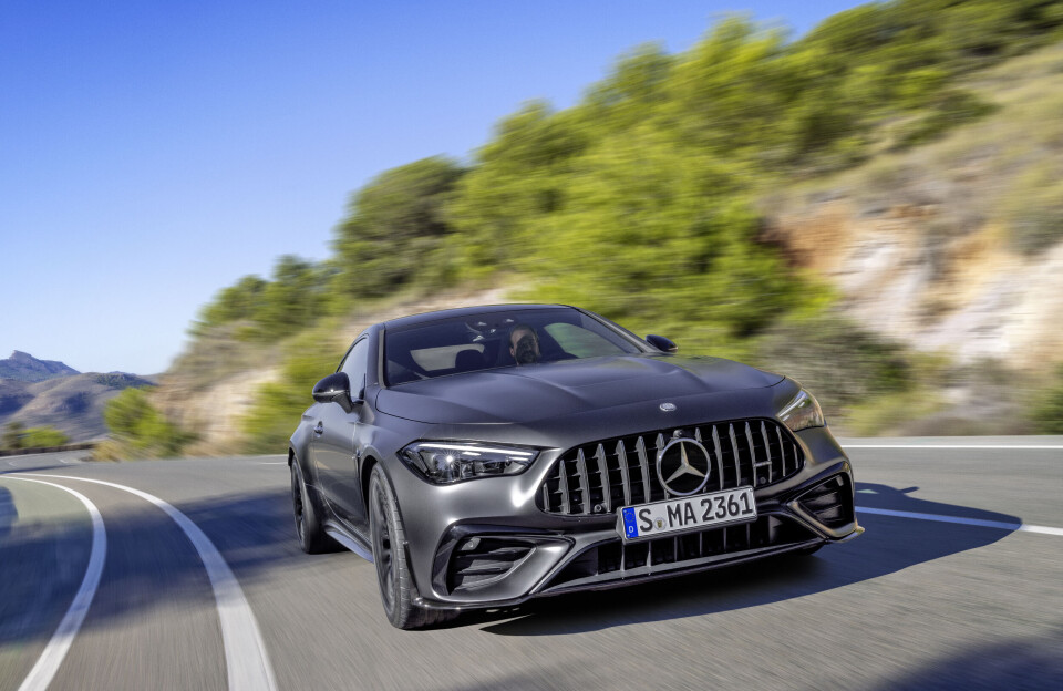 Mercedes' nye eksos-brøl peker nese til elbilene