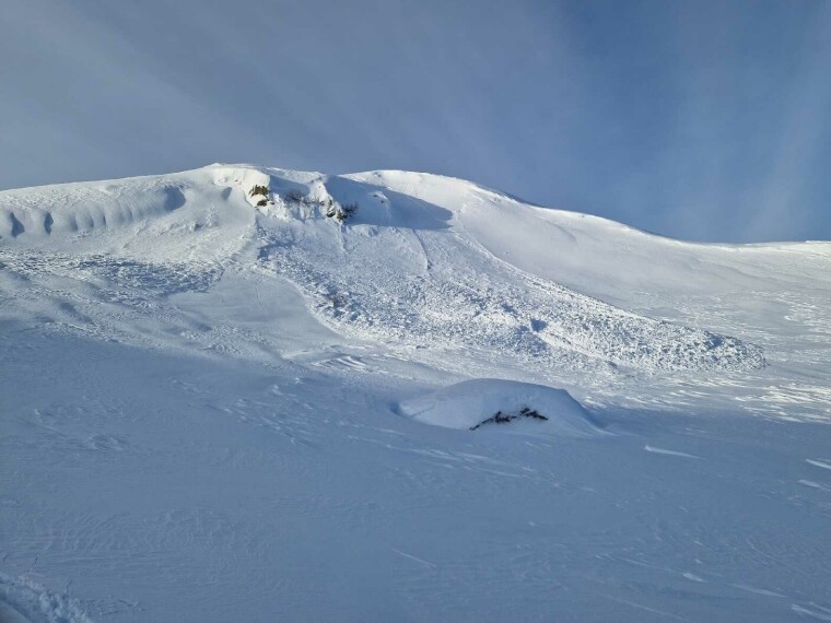 TIL FJELLS? Skred kan løsne av seg selv under værforholdene denne helga, advarer NVE: