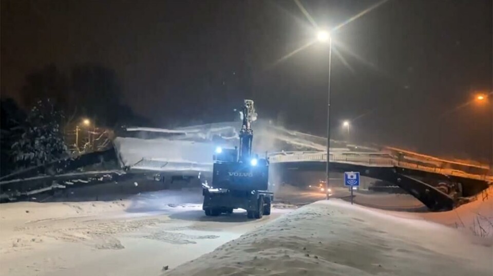 Nå er Vinnes-brua revet