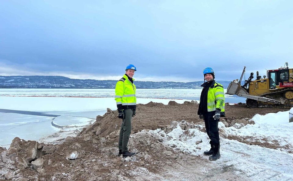 I GANG MED JOBBEN: Ivar Vannebo og Salih Can