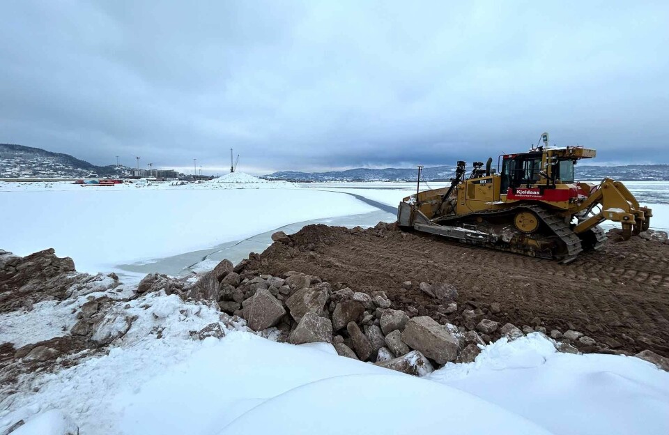 Etablering av molo er i gang.