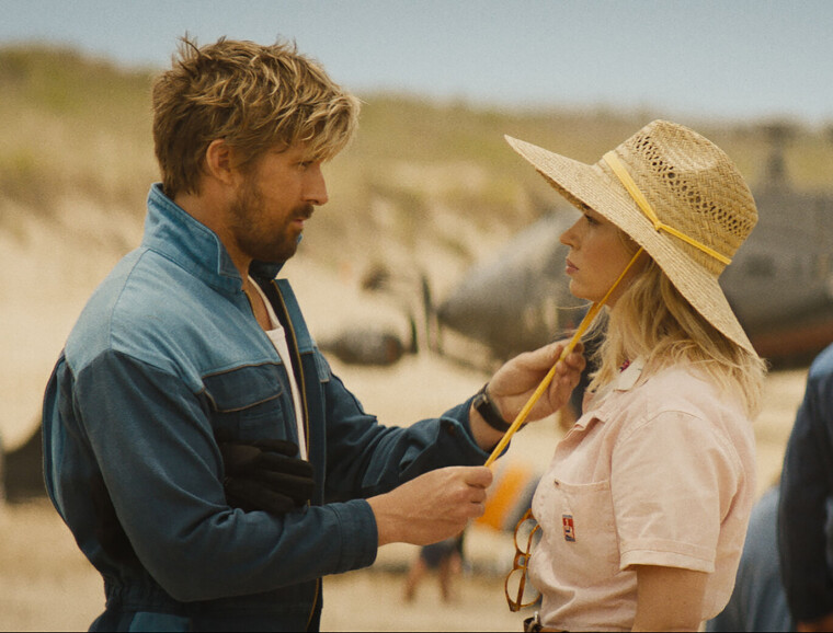 Kjemien mellom Ryan Gosling og Emily Blunt føles genuin, og det ser ut som de storkoser seg på lerretet