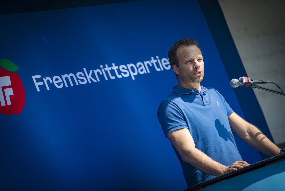 Jon Helgheim innledet fra scenen på Strømsø Torg, og med et regjeringsskifte neste år er det duket for rikspolitisk comeback for den profilerte drammenseren.