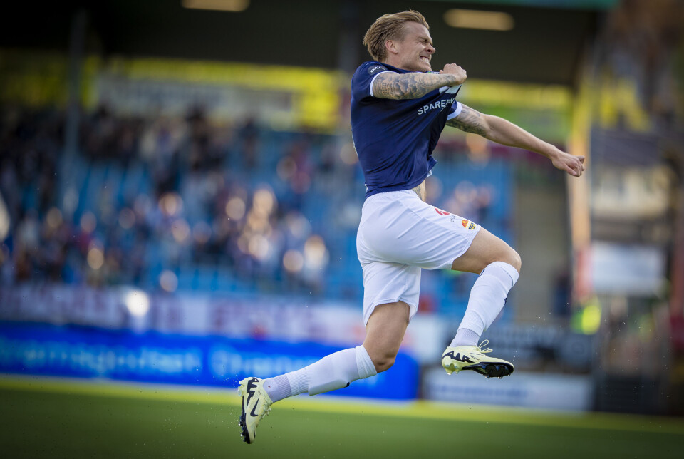 SÅ GLAD: Eirik Ulland Andersen feiret ellevilt etter 3-3-scoringen.