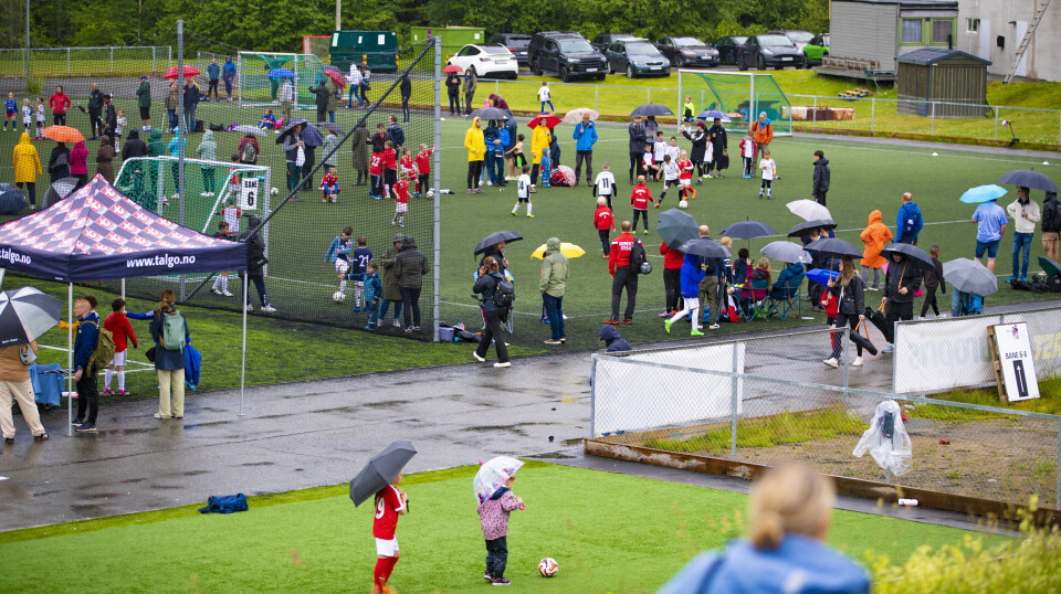 REGN: Det var høy paraply-faktor da DRM24 var på stedet lørdag.
