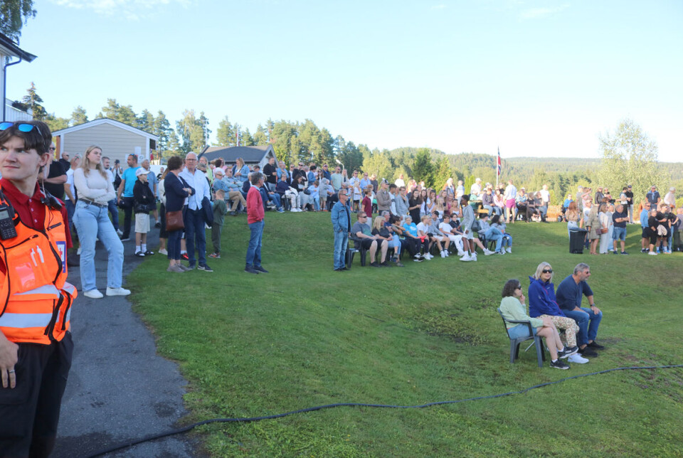 Det var mye folk som hadde tatt turen til Stryken og Hokksund Camping fredag kveld for å se kåringen av Hokksund Tøffeste bedrift.
