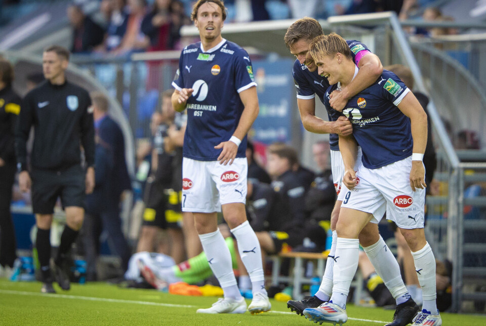 Endelig! Vill feiring for tre poeng etter overtidsscoring