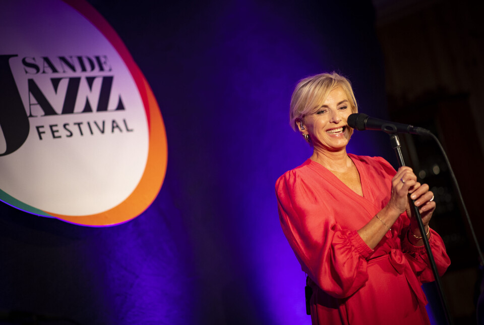 Silje Nergaard med stemningsfull intimkonsert på Sande-bygda