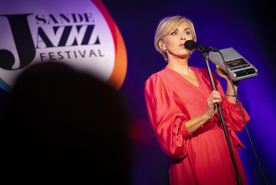 Silje Nergaard med stemningsfull intimkonsert på Sande-bygda