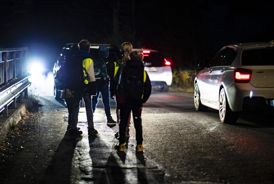 SKREKK-SCENARIO: På Konnerud blir over 200 Vestbygda-foreldre enten nødt til å kjøre smårollingene sine til skolen, sende de på bussen eller ut på den usikrede og tett trafikkerte Jarlsbergveien som ikke er tilrettelagt for gående og syklende.