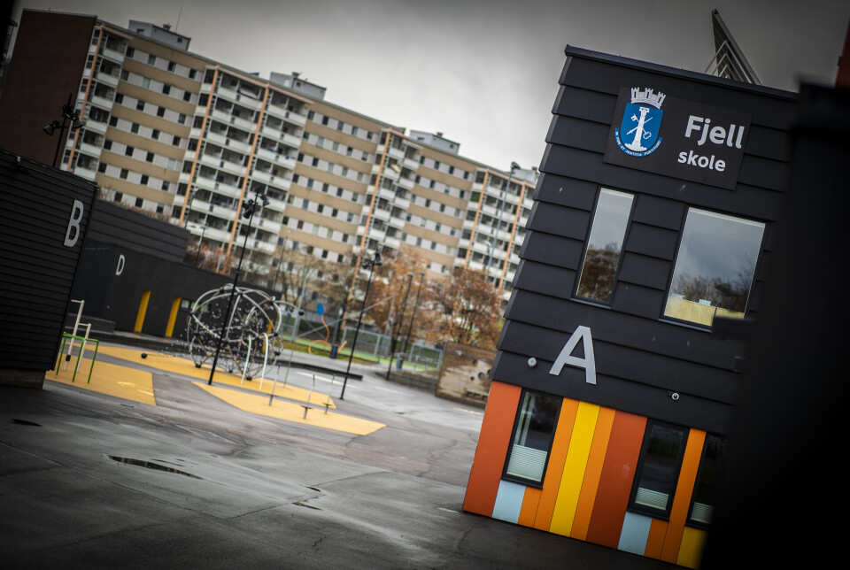 UEGNET: Posisjonspartiene støtter seg på kunnskapsgrunnlaget som ikke anbefaler å flytte ungdomsskoleelever inn på dagens barneskole på Fjell, som nylig er totalrenovert.