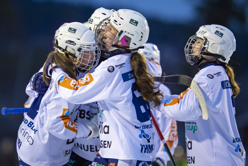 Drammensdamene med solid serieåpning på Konnerud