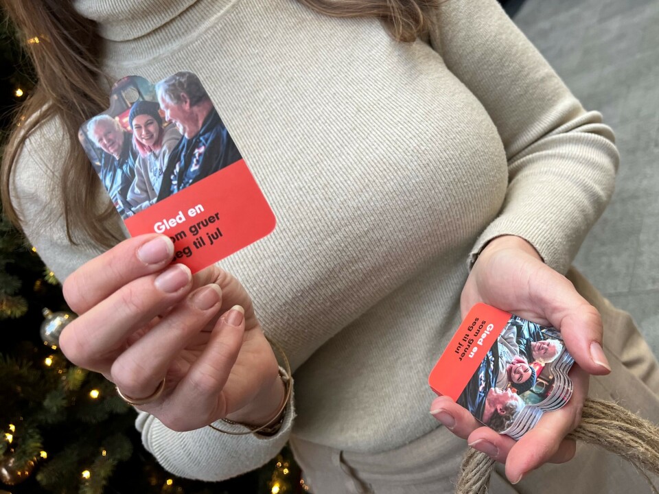 Pynt treet og bidra med to julemåltider til de som ikke har råd