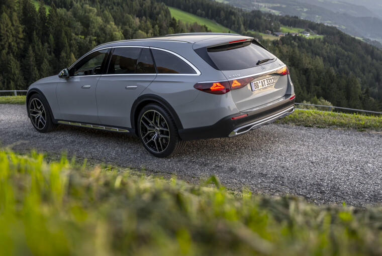 Mercedes med nytt hybrid-flaggskip i det norske markedet