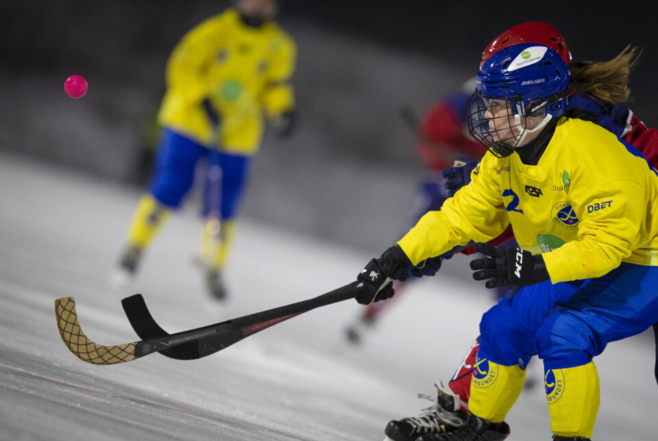 Lovende tross 10-1-tap på to kamper for de norske bandyjentene