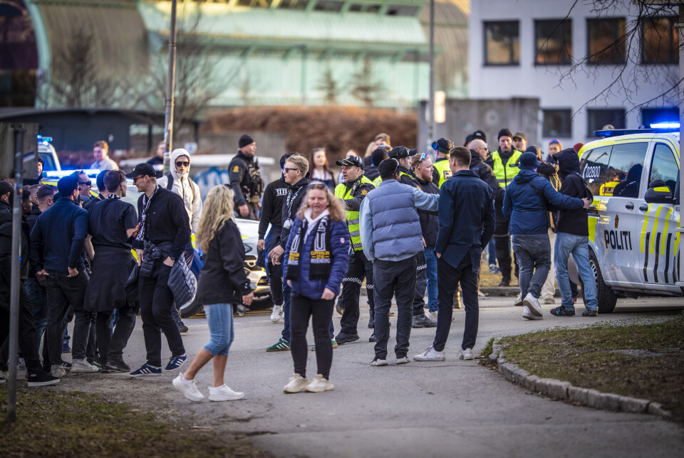 Masseslagsmål både på og utenfor banen etter Godset-kamp