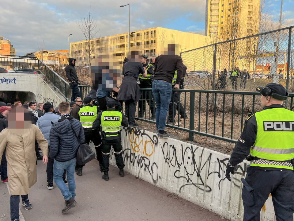 Masseslagsmål både på og utenfor banen etter Godset-kamp
