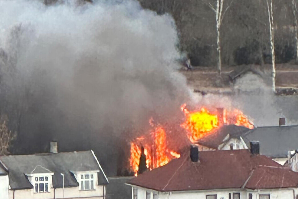 Flere hus i brann på Landfalløya