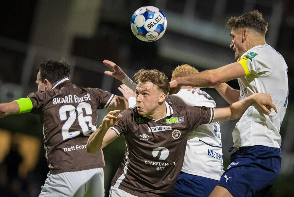 Godset-kaptein Gustav Valsvik utliknet til 1-1 på hodet.