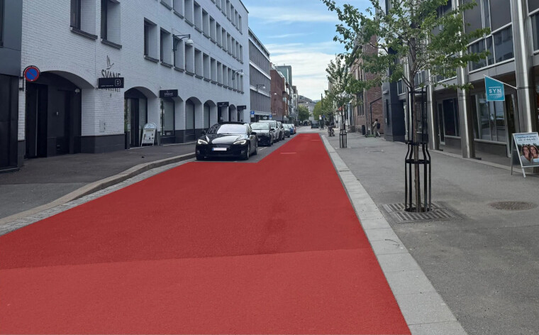 SLIK BLIR DET: Arbeidet med å rødmale gatene starter opp 12. mai og vil være ferdig i løpet av juni.