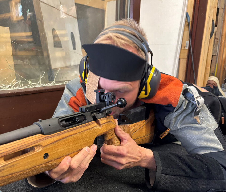 Adrian Tollefsen ligger i hardtrening for å ta «rotta på» sine ordførerkollegaer under det kommende Landsskytterstevne på Kongsberg.