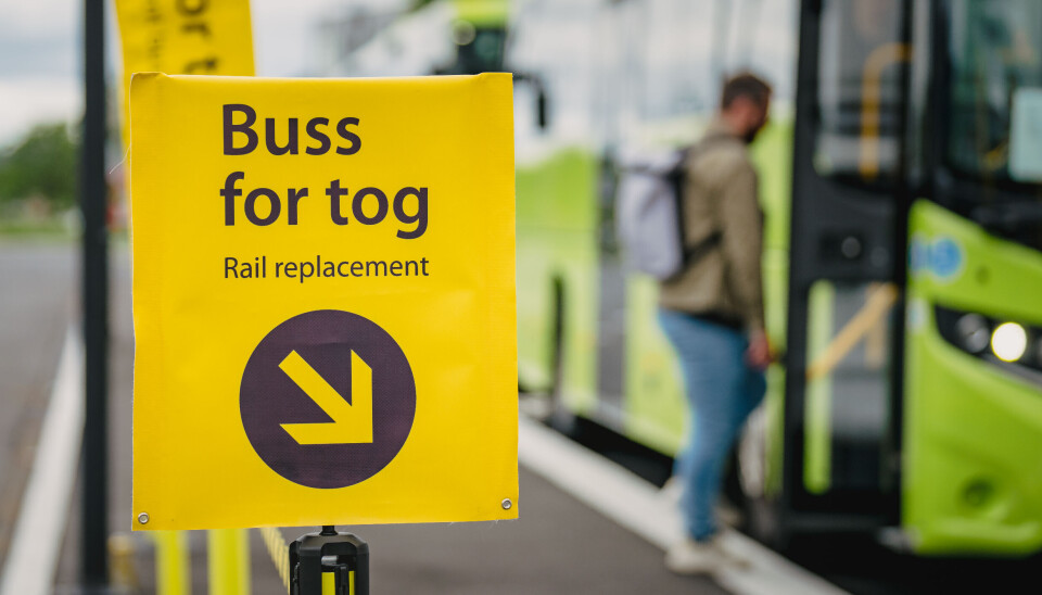BUSS FOR TOG: I sommer blir det buss for tog på flere strekninger når Bane NOR skal gjøre vedlikeholds- og oppgraderingsarbeid. FOTO: Nikolas Gogstad Bane NOR