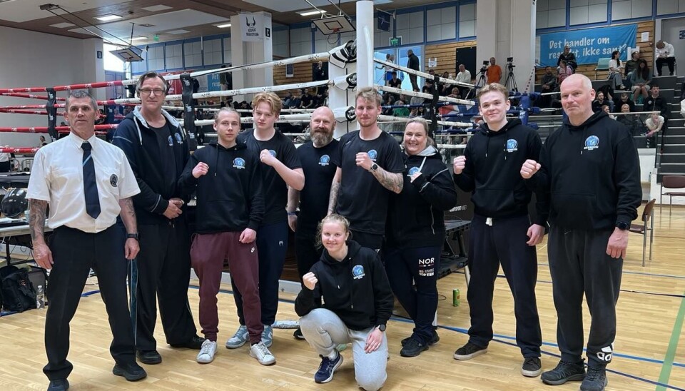 STOLT GJENG: Utøvere, Coacher og medhjelpere var stolte over å få med seg så mange medaljer hjem.
