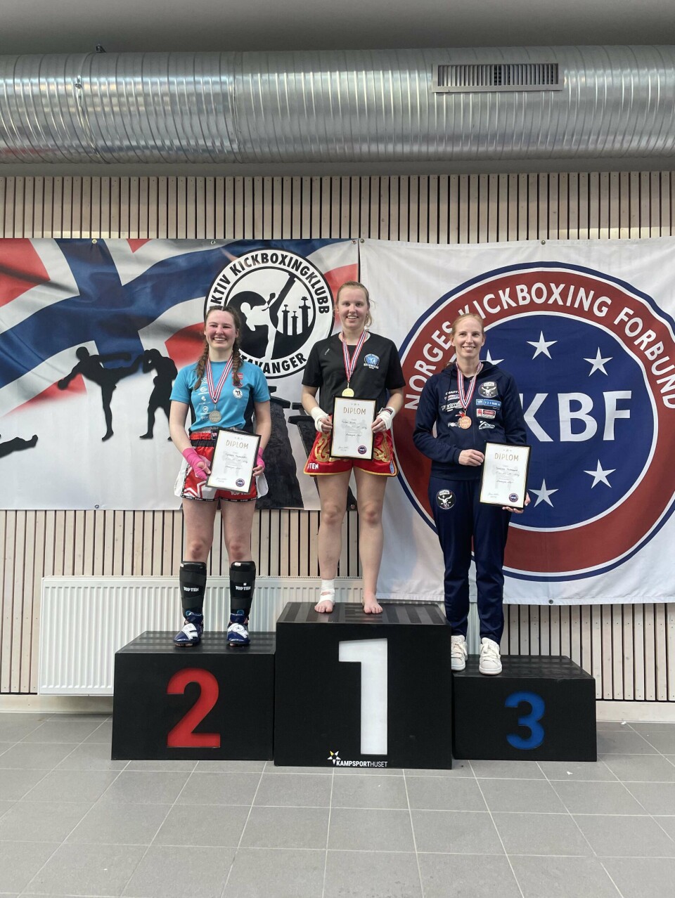 PÅ PALLEN: Maiken på pallen i Kick Light