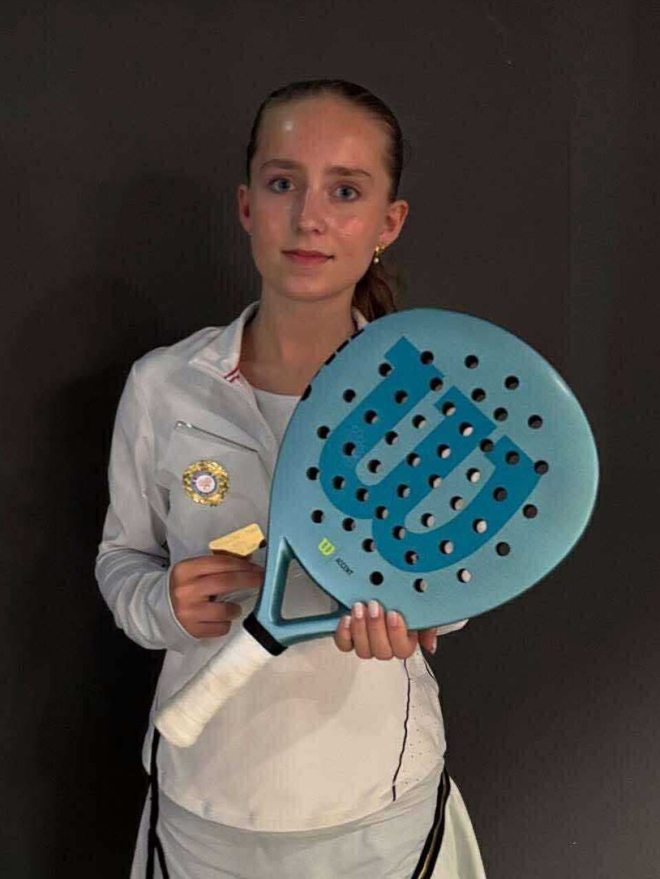 TOK GULL: Maja Kristine Brambani Jebens tok gull under helgens padel NM. FOTO: Drammen Padelklubb.