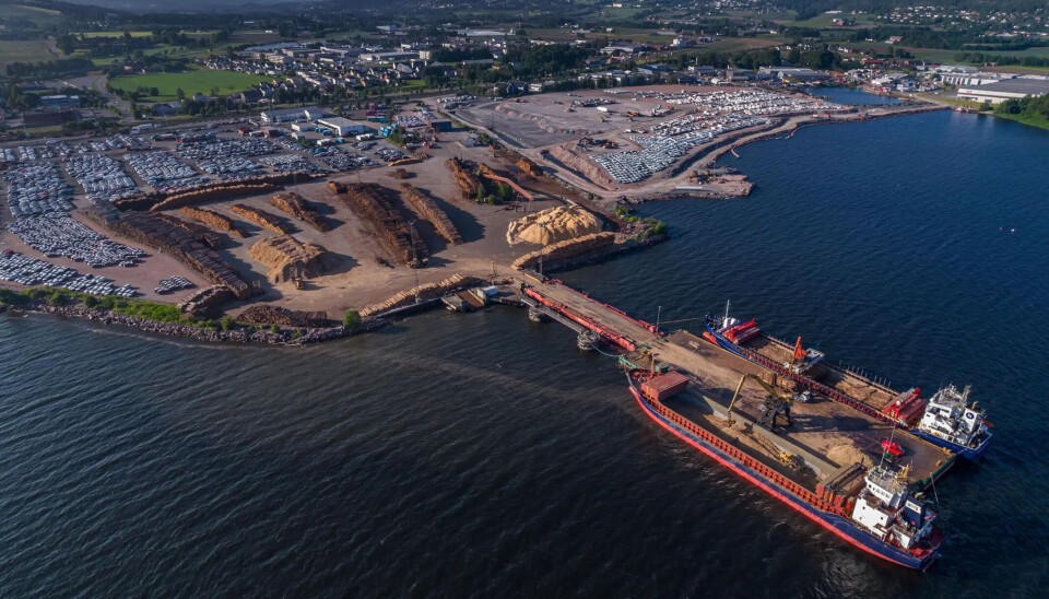 NY PLASSERING: Nå jobbes det for å finne ny plass til tømmerterminalen.