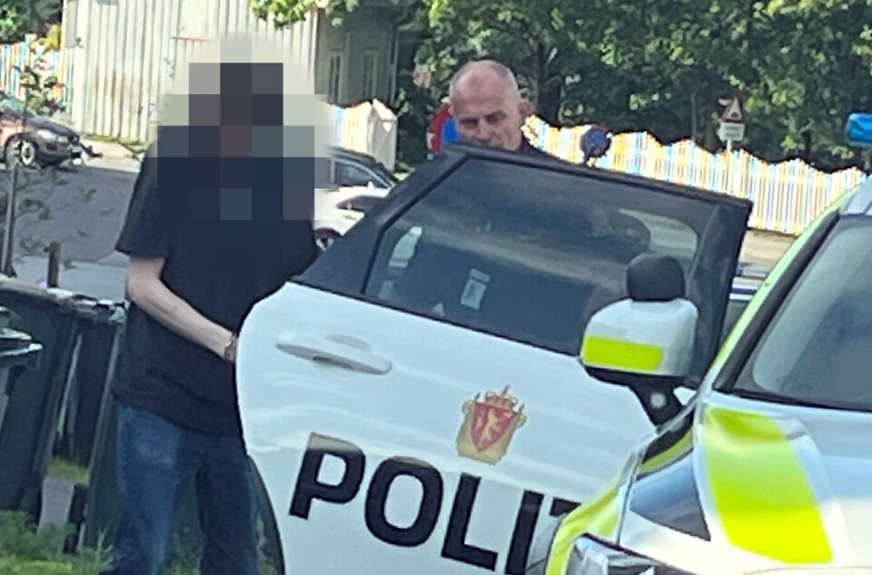 PÅGREPET: Gjerningsmannen er fraktet arresten.