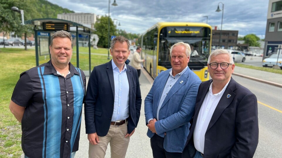 Politisk styringsgruppe vedtok endelig søknad om ny belønningsavtale i sitt møte 24. juni. Her representert ved t.h. Tore Opdal Hansen (fylkesordfører), Kjell Arne Hermansen (ordfører Drammen/leder av politisk styringsgruppe), Kjetil Kivle (ordfører Lier) og Trond Bermingrud (varaordfører Øvre Eiker).
