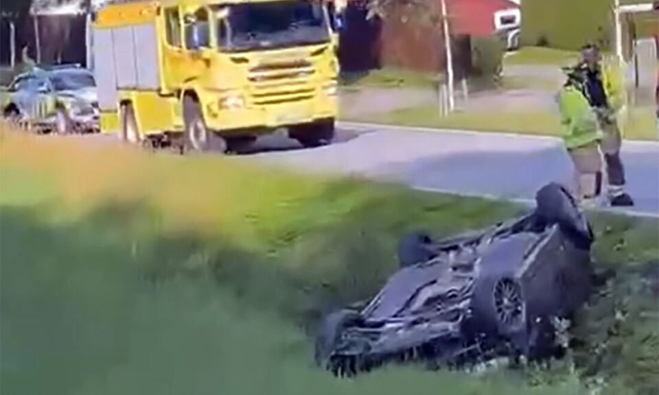 Bilfører havnet på taket