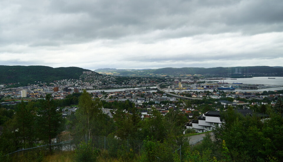 FINT: Slik ser utsikten ut fra klubbhuset til Drafn. De ser ut over hele Drammen.