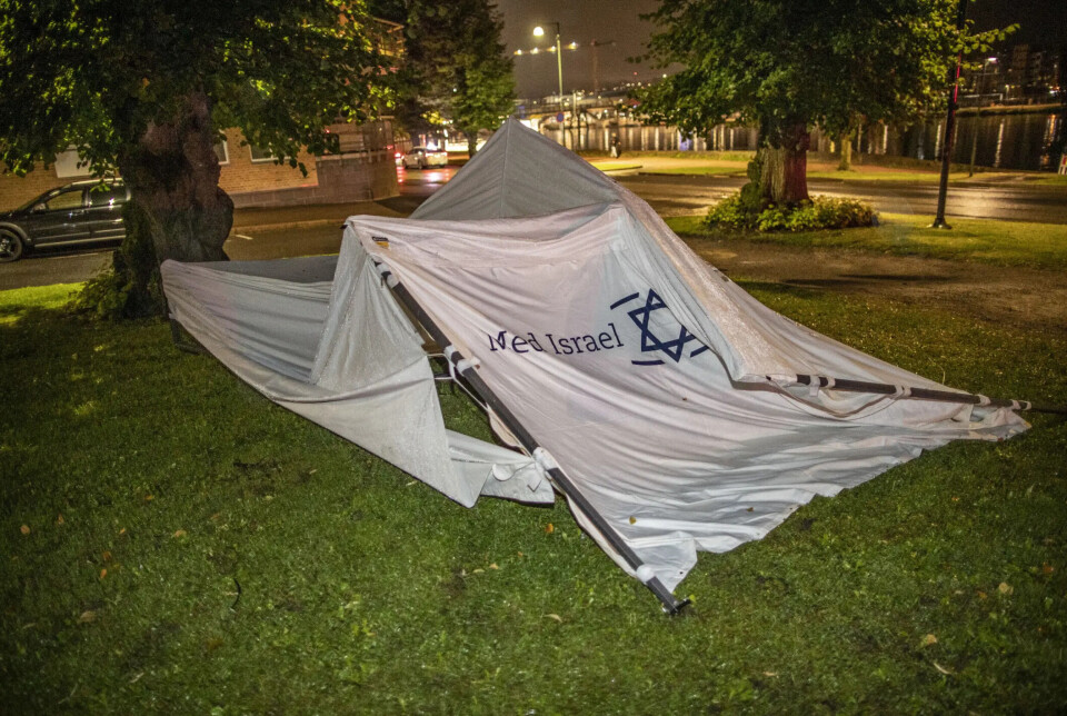UTSATT FOR ANGREP: Her fra da Med Israel for Fred sin stand ble ødelagt under Elvefestivalen i Drammen i fjor.