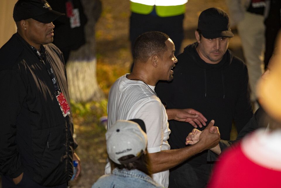 Her forlater Will Smith Drammen: - Thank you, thank you!