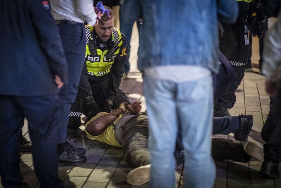 Arresten fyllt opp av bråkmakere i festival-natten